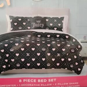 Juicy Couture QUEEN Valentine's Heart 8 Piece Comforter and Sheets Set